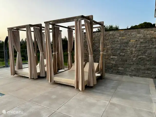 Comprar una villa en Francia, Ardecha, Beaulieu (Ardecha) - Les Cubes