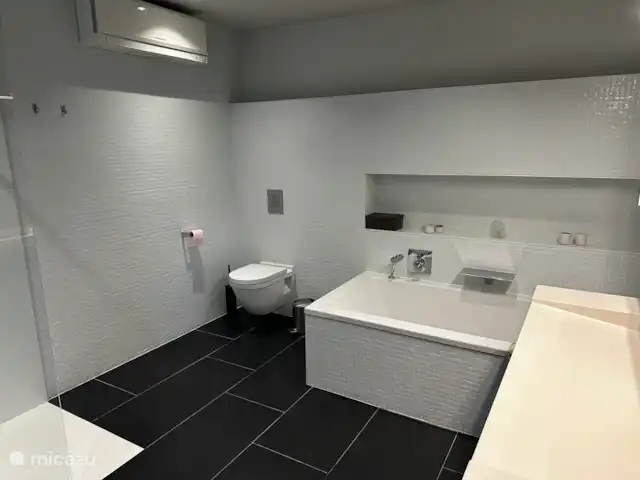 Comprar una villa en Francia, Ardecha, Beaulieu (Ardecha) - Les Cubes