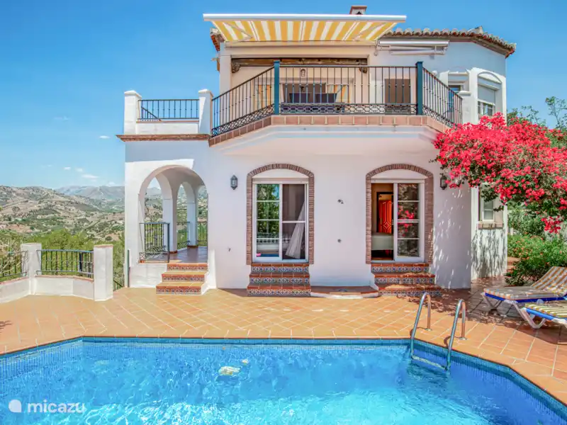 villa kopen in Spanje, Andalusië, Frigiliana –  Villa tussen Frigiliana en Nerja villa kopen in Spanje, Andalusië, Frigiliana –  Villa tussen Frigiliana en Nerja