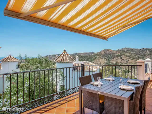 Comprar una villa en España, Andalucía, Frigiliana  - Chalet entre Frigiliana y Nerja