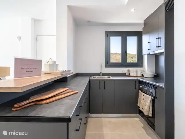 Comprar una casa paredada en España, Mallorca, Cala Romántica - Villa de nueva construcción con techo 2 bajo 1