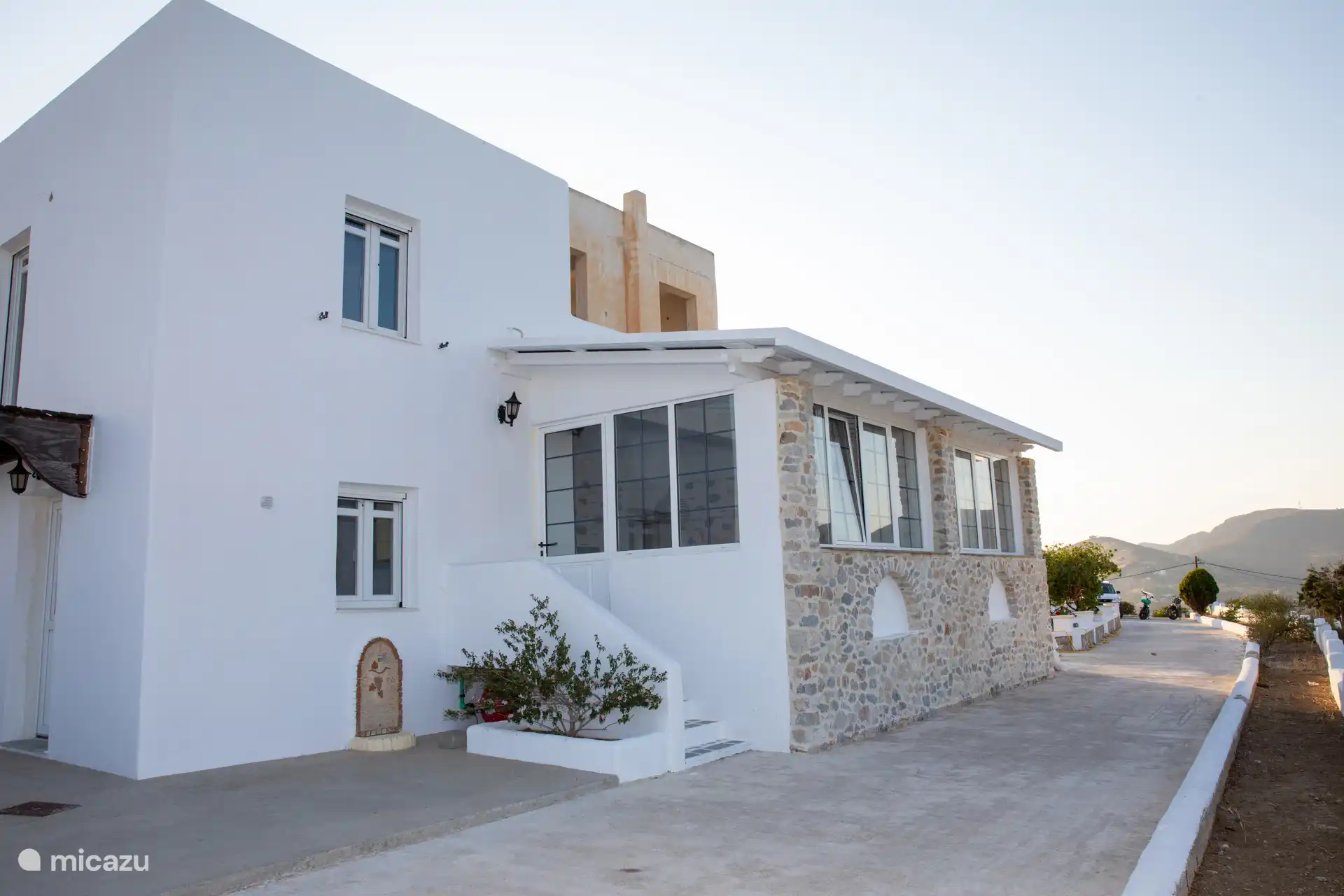 holiday house for sale in Alinda, Leros, Greece – Polyanimos