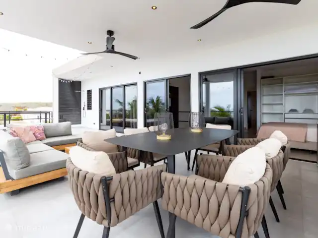 Acheter une villa | Curaçao, Banda Abou (ouest), Big Mountain - Villa unique avec vue sur la mer avec studio