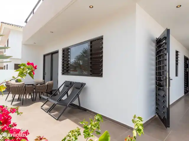 Acheter une villa | Curaçao, Banda Abou (ouest), Big Mountain - Villa unique avec vue sur la mer avec studio