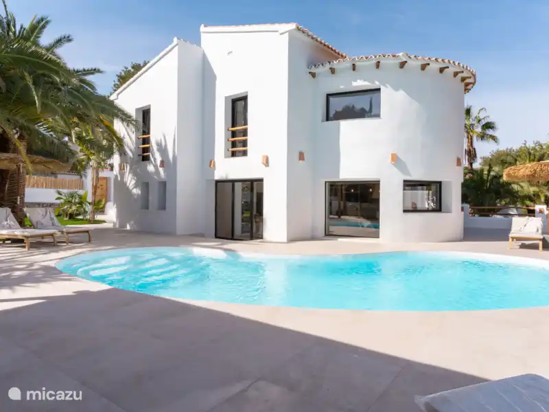 villa kopen in Spanje, Costa Blanca, Jávea –  Prachtige Ibiza-stijl villa in Jávea villa kopen in Spanje, Costa Blanca, Jávea –  Prachtige Ibiza-stijl villa in Jávea