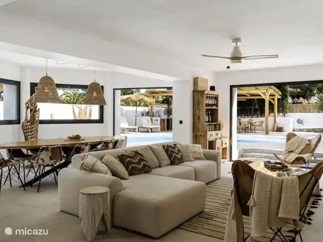 Prachtige Ibiza-stijl villa in Jávea kopen in Spanje, Costa Blanca, Jávea - villa