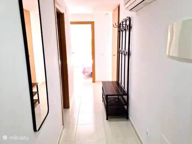 Comprar una penthouse en España, Costa Brava, Roses - Dúplex moderno 250m playa - centro