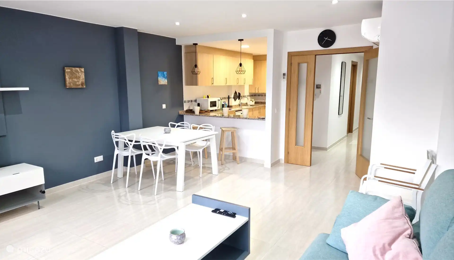 Comprar una penthouse en Roses, Costa Brava, España – Dúplex moderno 250m playa - centro 