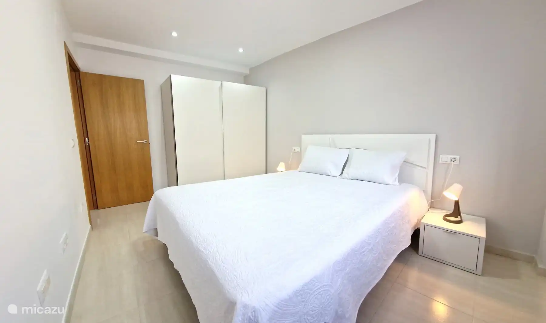 Dormitorio 1 con closet 