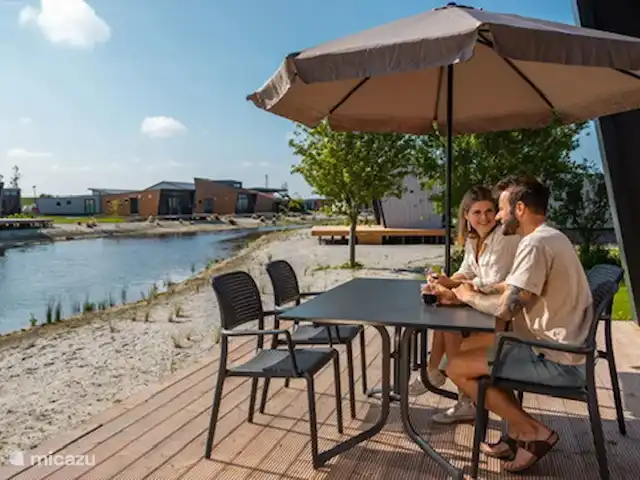 Comprar una villa en Países Bajos, Frise, Hindeloopen - Villa en el IJsselmeer