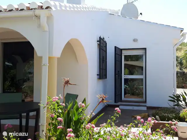 Villa met prachtige ligging kopen in Spanje, Andalusië, Los Romanes - villa