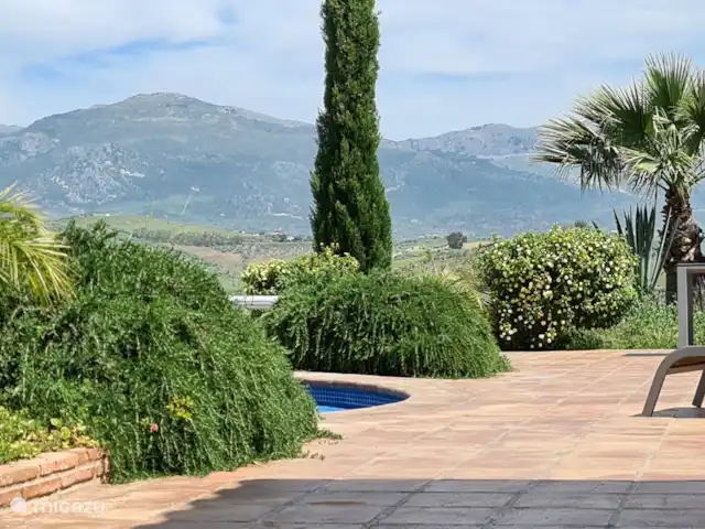 Villa met prachtige ligging kopen in Spanje, Andalusië, Los Romanes - villa