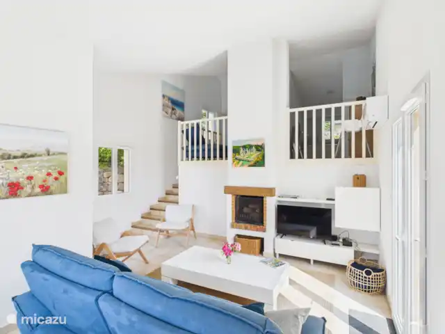 Prachtig villa met zicht & zwembad kopen in Frankrijk, Ardèche, Joyeuse - villa