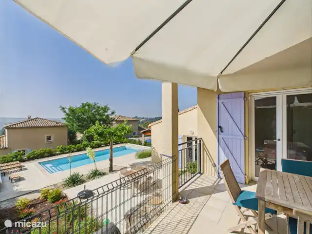 Prachtig villa met zicht & zwembad kopen in Frankrijk, Ardèche, Joyeuse - villa