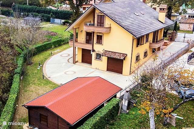 Vakantiehuis kopen in Italië – villa Villa te koop via San Donato