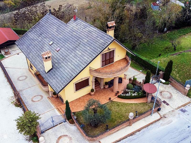 Villa for sale through San Donato