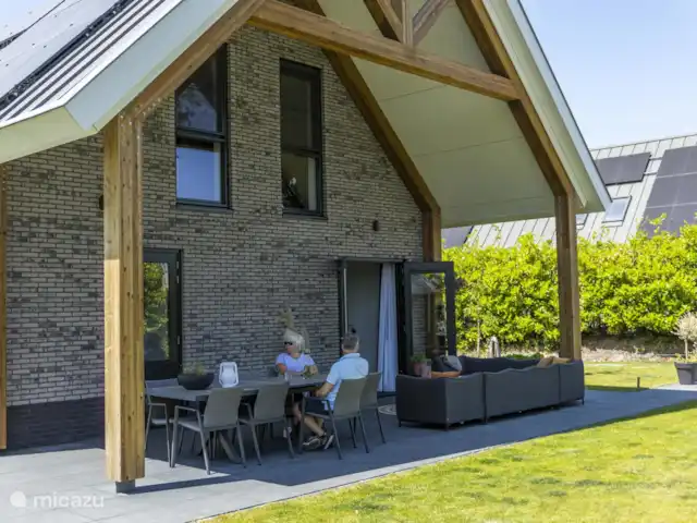 Comprar una casa vacacional en Países Bajos, Frise, Noardburgum - Villa de agua independiente Kingfisher