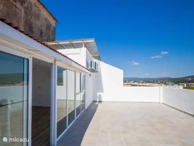 Comprar una penthouse en España, Costa Brava, Palamós - Ático reformado con vistas Comprar una penthouse en España, Costa Brava, Palamós - Ático reformado con vistas