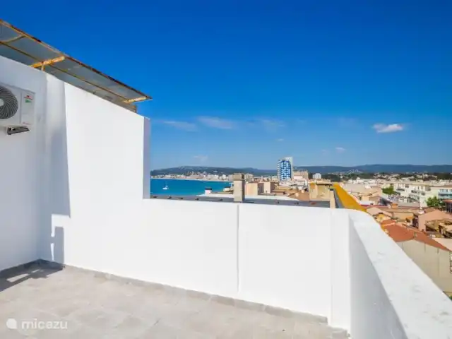 Comprar una penthouse en España, Costa Brava, Palamós - Ático reformado con vistas