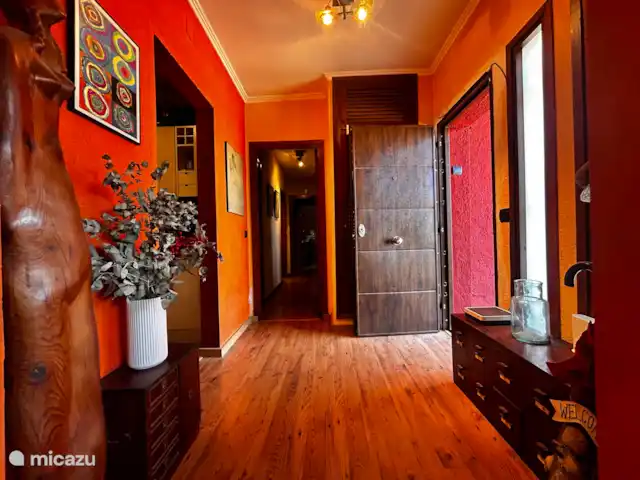 Comprar una chalet en España, Costa Brava, Santa Cristina d'Aro - Chalet con jardín y piscina