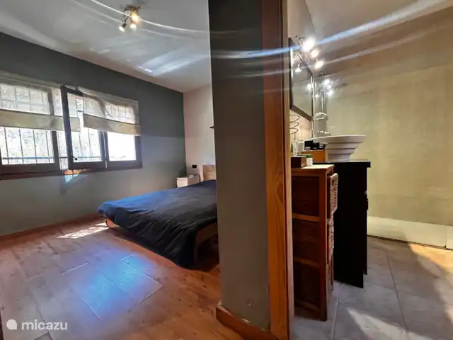 Comprar una chalet en España, Costa Brava, Santa Cristina d'Aro - Chalet con jardín y piscina