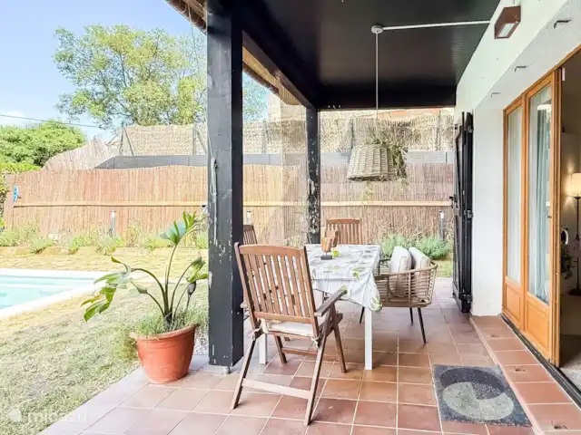 Comprar una villa en España, Costa Brava, Calonge - Casa en urbanización Mas Pere