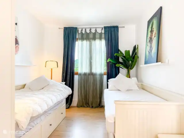 Comprar una villa en España, Costa Brava, Calonge - Casa en urbanización Mas Pere