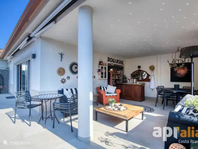 Acheter une villa | Espagne, Costa Brava, Calonge - Chalet avec licence touristique