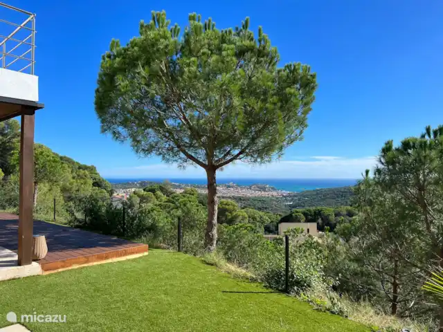 Villa met fantastisch uitzicht kopen in Spanje, Costa Brava, Sant Feliu de Guíxols - villa
