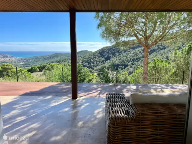 Villa met fantastisch uitzicht kopen in Spanje, Costa Brava, Sant Feliu de Guíxols - villa