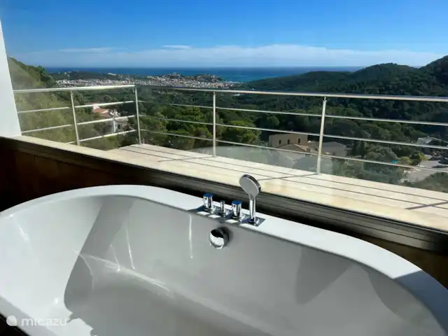 Villa met fantastisch uitzicht kopen in Spanje, Costa Brava, Sant Feliu de Guíxols - villa