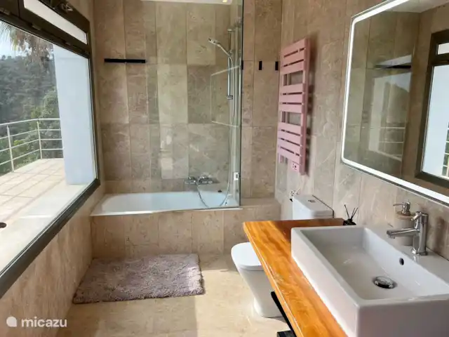 Villa met fantastisch uitzicht kopen in Spanje, Costa Brava, Sant Feliu de Guíxols - villa