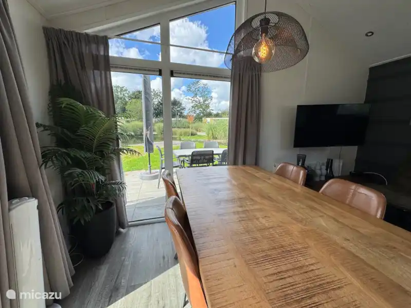 chalet kopen in Nederland, Gelderland, Nunspeet –  Veluwemeer bungalow aan het water chalet kopen in Nederland, Gelderland, Nunspeet –  Veluwemeer bungalow aan het water