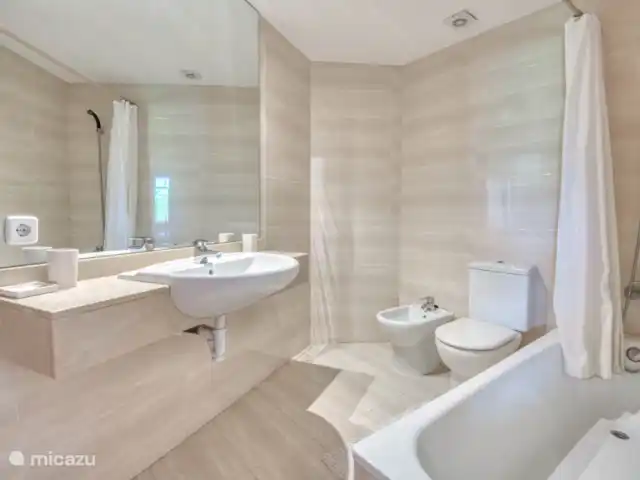 Acheter une penthouse | Espagne, Costa Brava, Sant Feliu de Guíxols - Penthouse avec terrasse et piscine