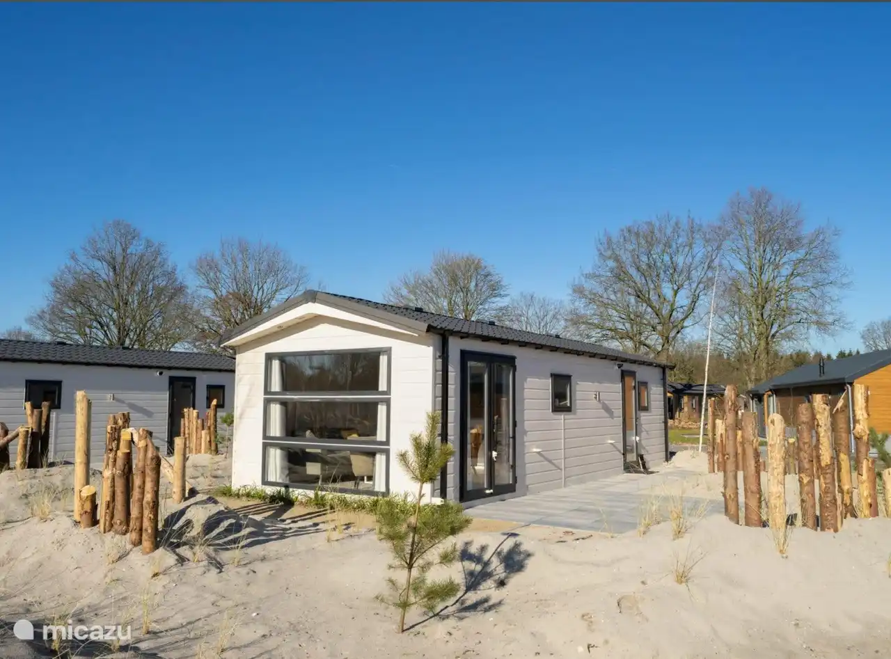 chalet for sale in Netherlands, Flevoland, Biddinghuizen - Recreational home Beach 357