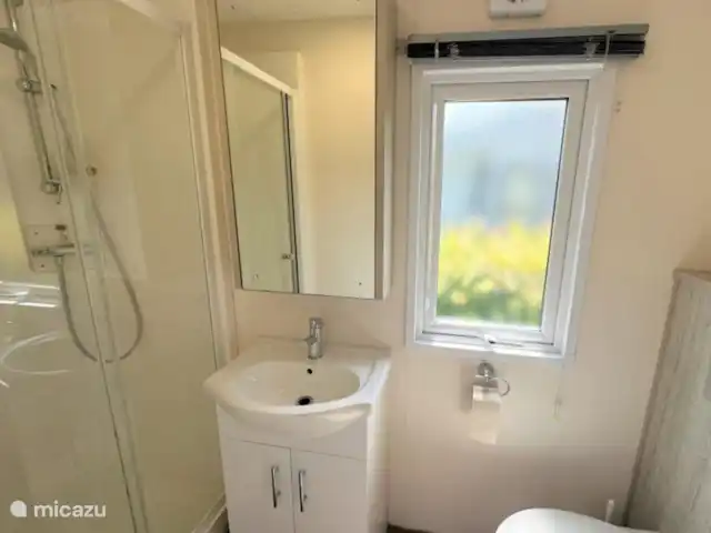 Comprar una chalet en Países Bajos, Barbante Septentrional, Linden - Casa de campo kraaijen Bergse Plassen