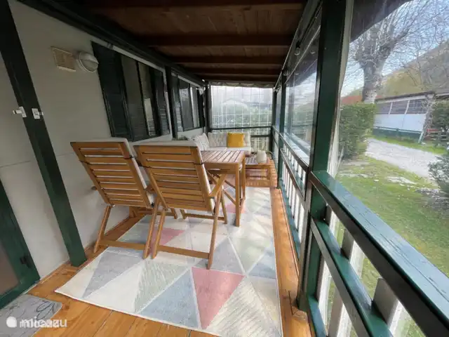 Comprar una mobil home / caravana en Italia, Lagos italianos, Porlezza - Bella Vita 43