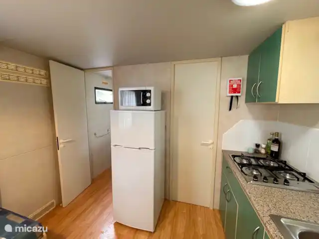 Comprar una mobil home / caravana en Italia, Lagos italianos, Porlezza - Bella Vita 43