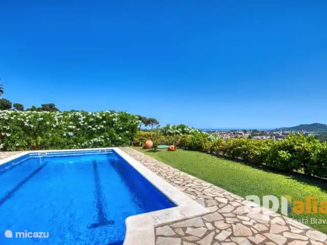Acheter une villa | Espagne, Costa Brava, Calonge - Chalet avec vue panoramique