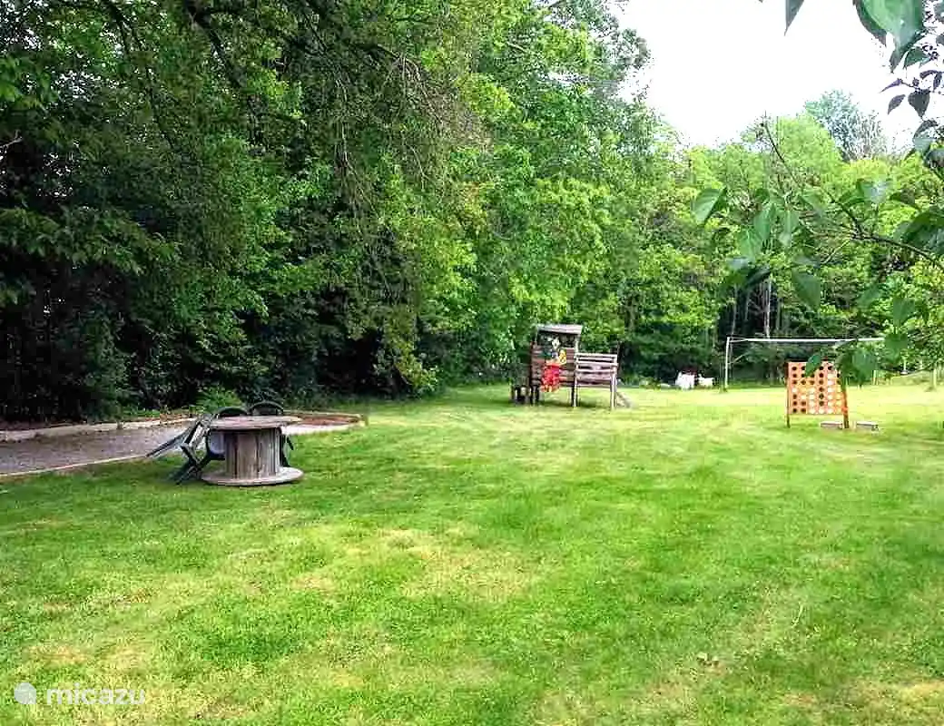  gîte / cottage for sale in France, Haute-Vienne, Saint-Priest-Ligoure – Large house, large gite, 1 studio