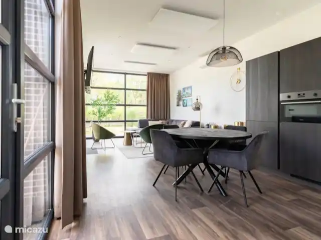 Luxe huisje aan het water kopen in Nederland, Gelderland, Hulshorst (Veluwemeer) - chalet