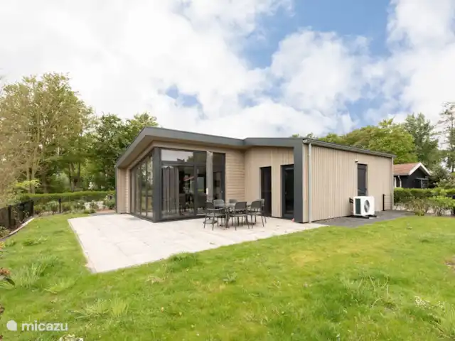 6-persoons vakantiehuis aan het Veluwemeer kopen in Nederland, Gelderland, Hulshorst (Veluwemeer) - chalet 6-persoons vakantiehuis aan het Veluwemeer kopen in Nederland, Gelderland, Hulshorst (Veluwemeer) - chalet