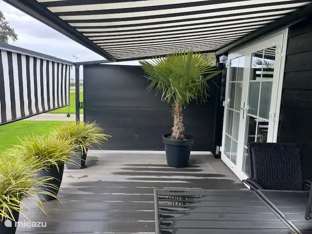 Terrace can be closed quickly with electricity. sunshade and windshields