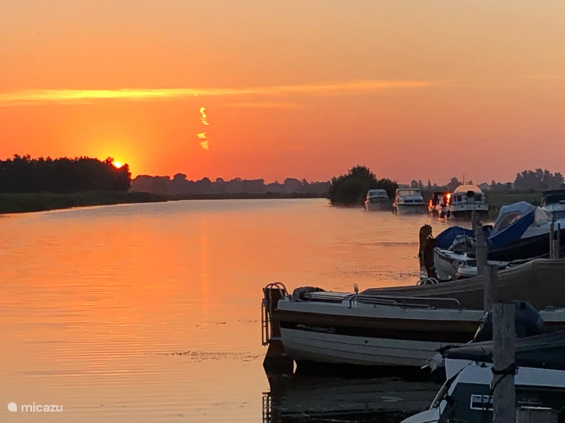 Brilliant sunrise of the sun on June 21