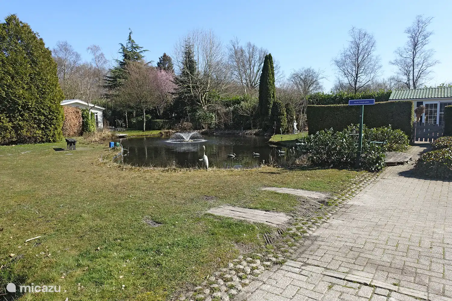 4 person Chalet Stoetenslag Rheezerveen