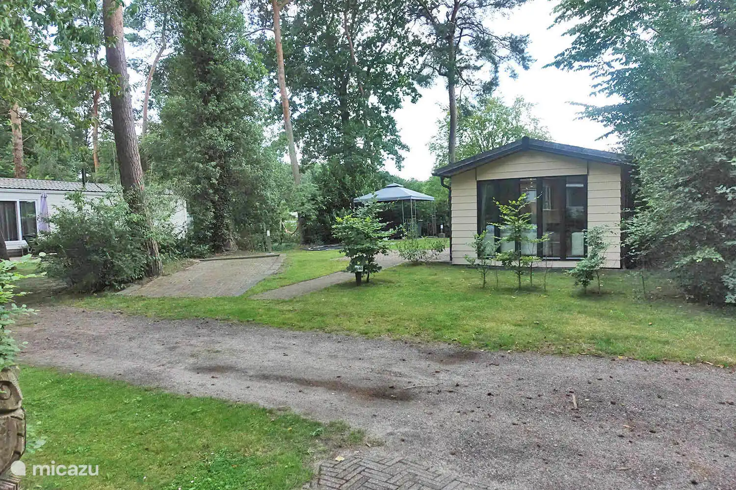 for sale 6 person chalet in Raalte, Overijssel