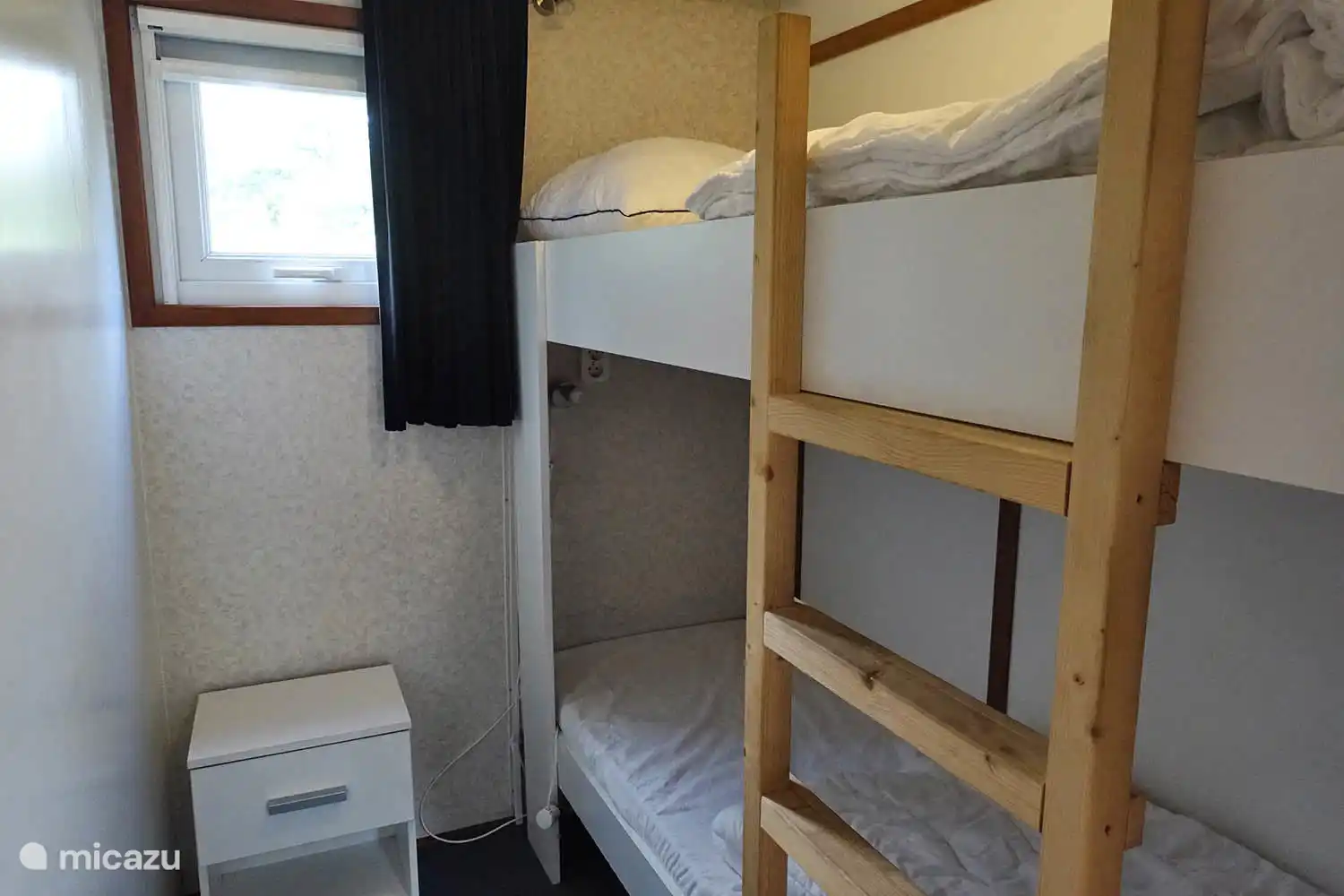 5 person chalet Krieghuusbelten, Raalte