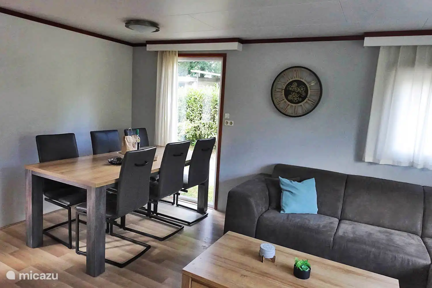 5 person chalet Krieghuusbelten, Raalte