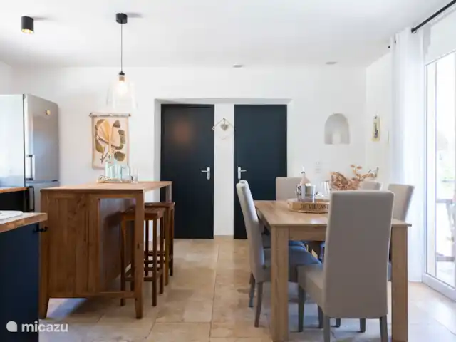 Acheter une location de vacances | France, maison de vacances - Elégante villa provençale rénovée