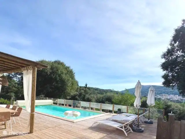 Acheter une location de vacances | France, maison de vacances - Elégante villa provençale rénovée